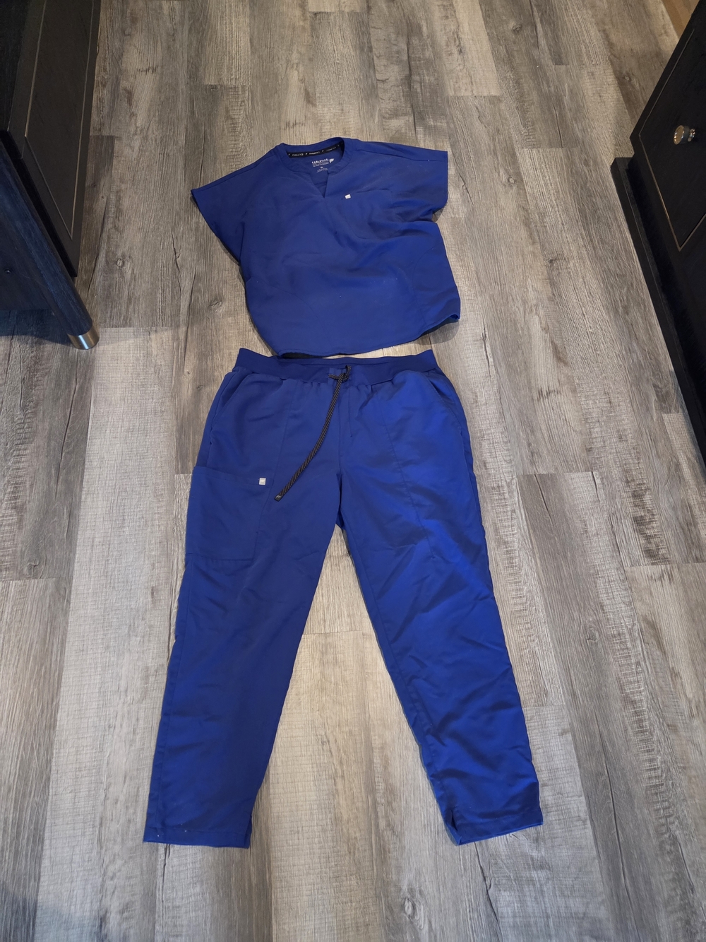 Fabletics Galaxy Blue Womens Scrub Set